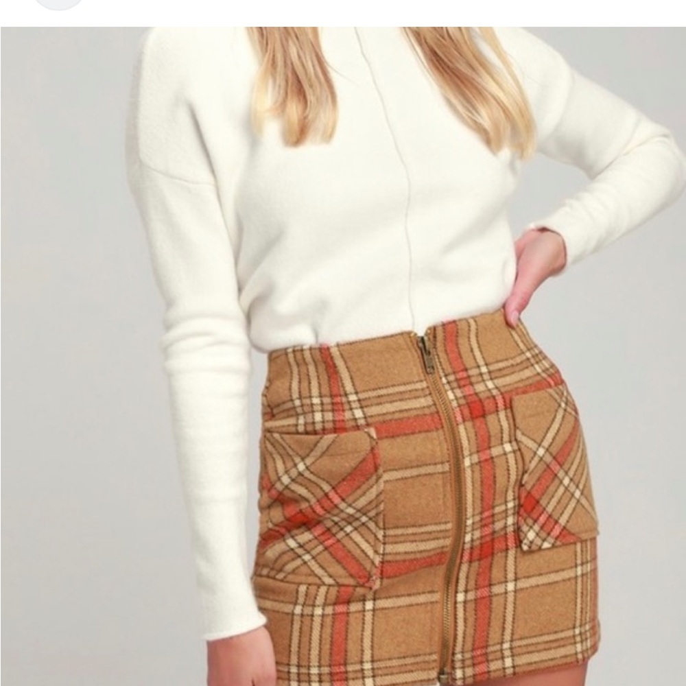 Vintage Inspired Zip Front Mini Skirt